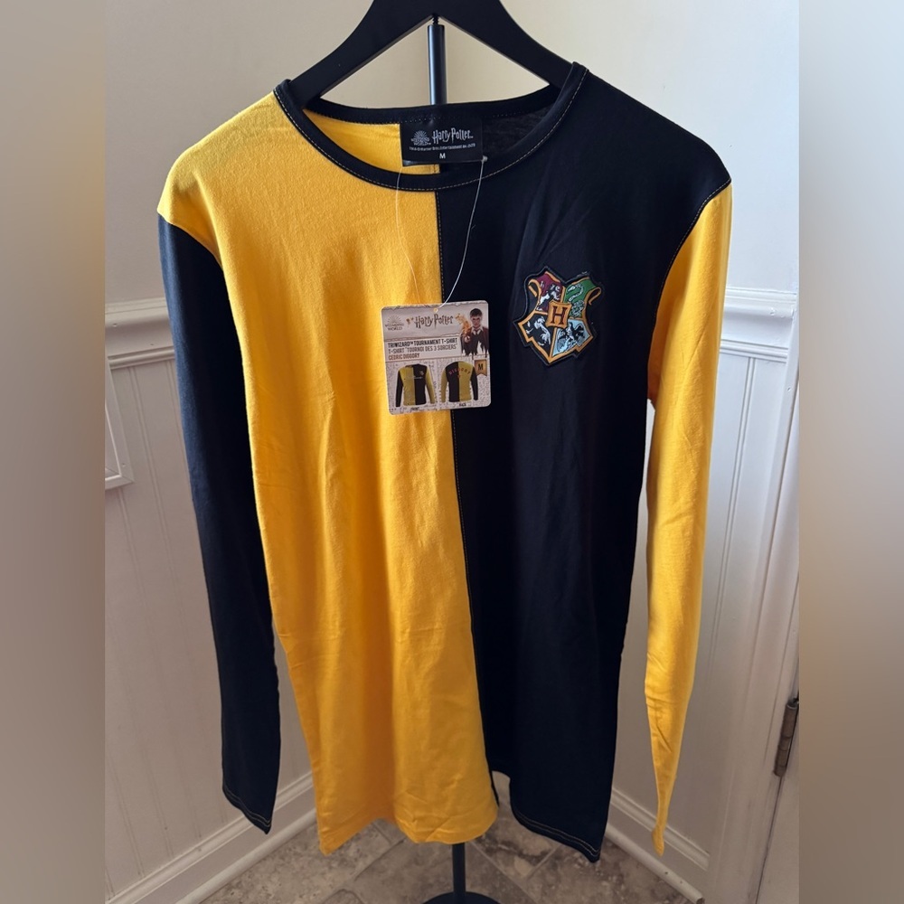 Warner Bros. Black and Yellow Hogwarts Crest Shirt